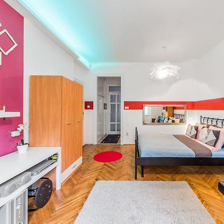 Perfect Holiday Apartment Boedapest Buitenkant foto